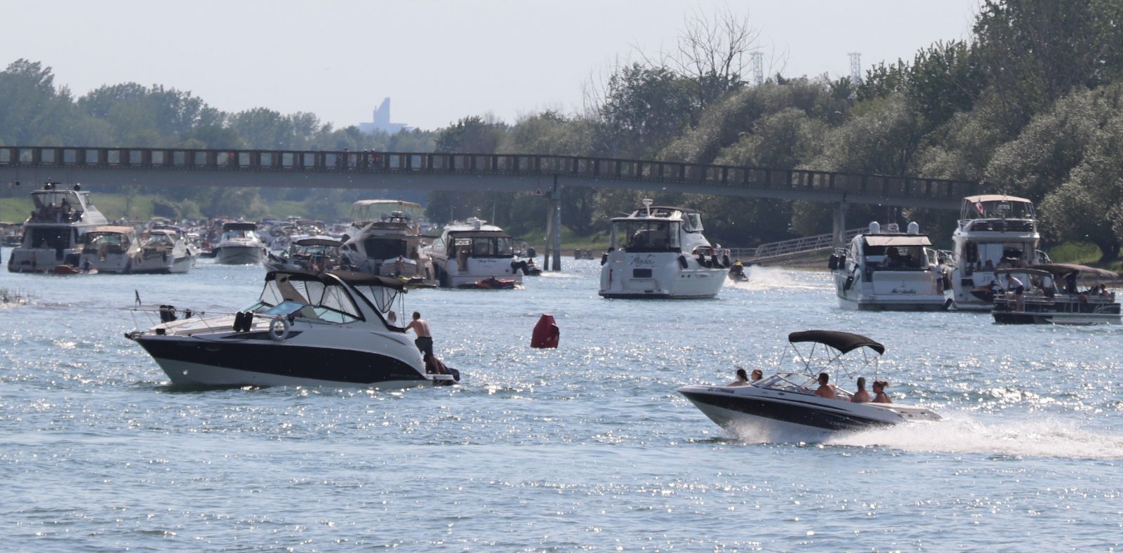 Une pétition pour mettre fin aux partys de bateaux dans les Iles de Boucherville