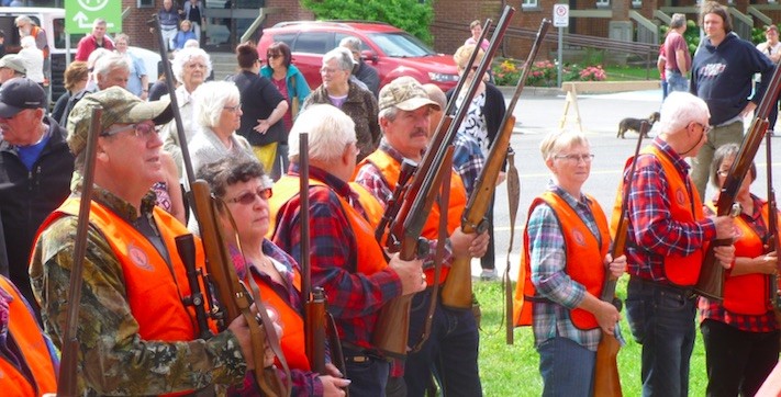 Armes à feu : contrôler avant d’interdire selon Guy Morin